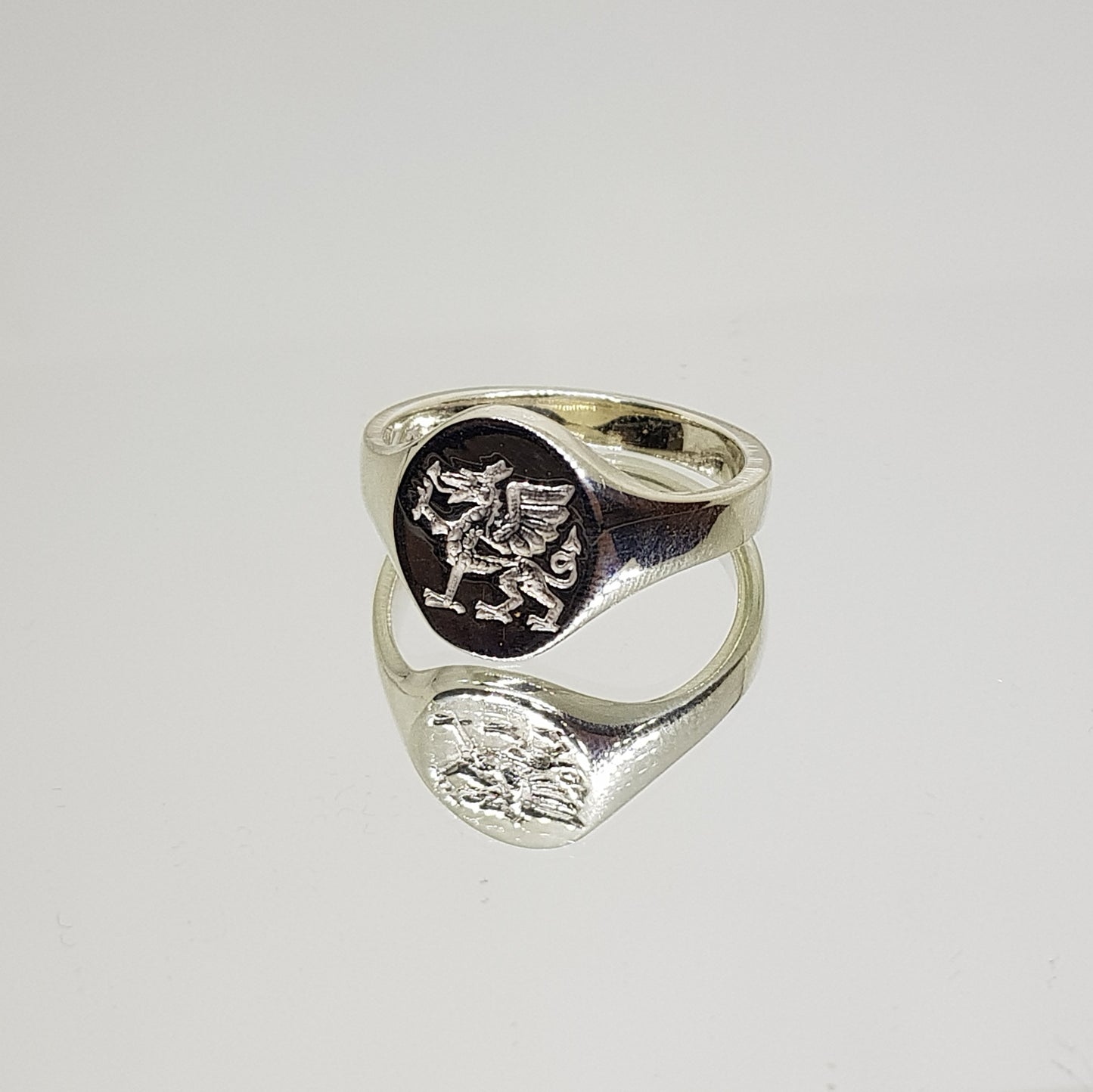 Heavyweight Mens Silver Signet Ring Dragon Wales image 1