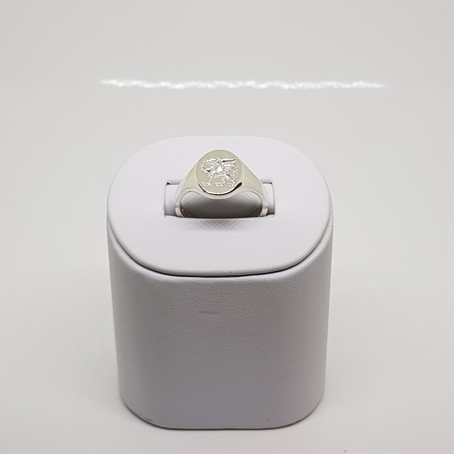 Heavyweight Mens Silver Signet Ring Dragon Wales image 7